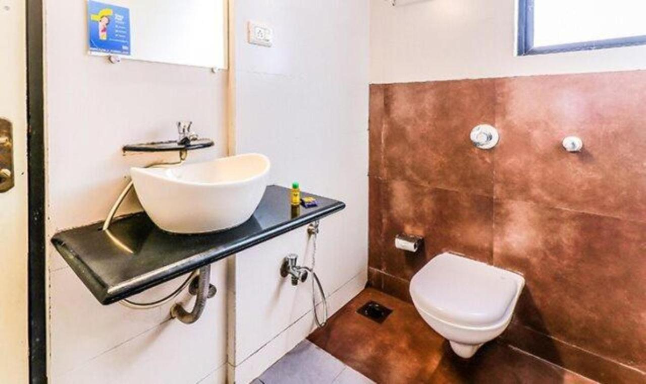 Fabhotel Blue Diamond Turambhe ภายนอก รูปภาพ